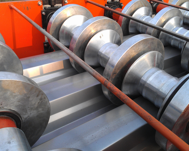 Automatic Metal Floor Deck Roll Forming Machine1