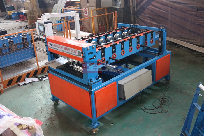 Haixing metal roofing panel making machine for customized steel roof sheet production