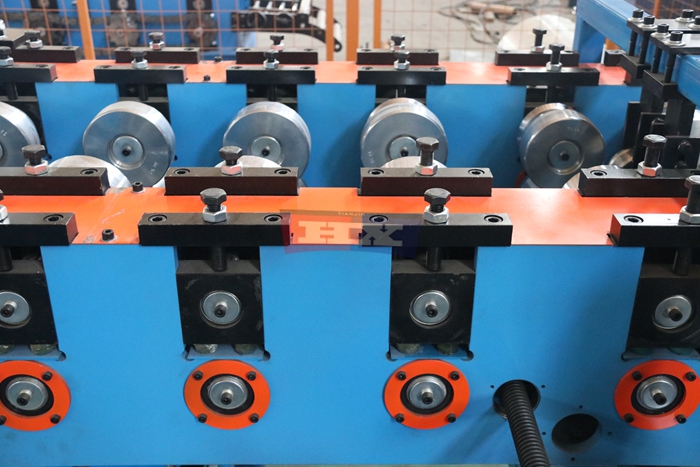 Haixing metal roofing panel making machine for industrial roof sheet manufacturing