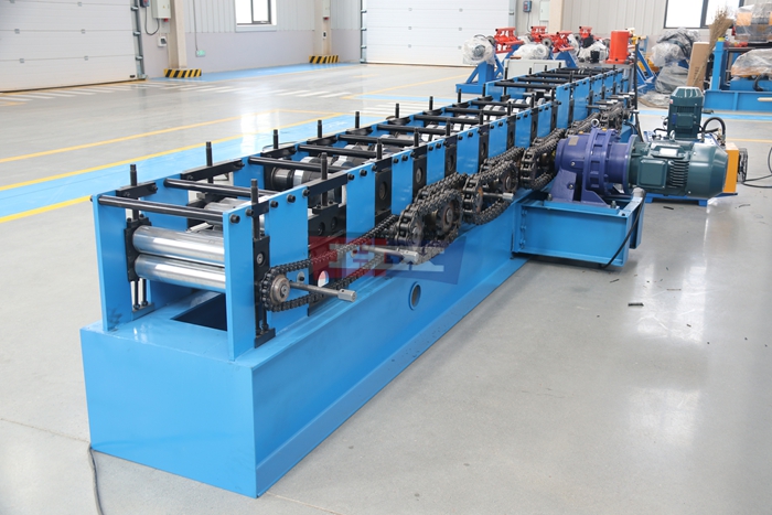 Haixing C purlin machine for steel warehouses and prefabricated buildings