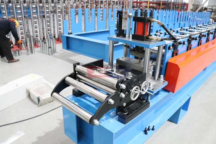 Haixing custom purlin roll forming machine for steel structure profile manufacturing