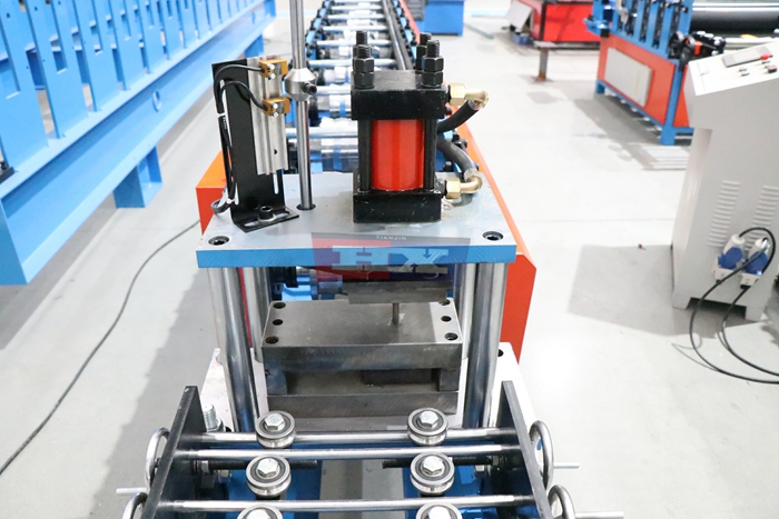 Haixing customized steel purlin forming equipment designed for customer profile drawings