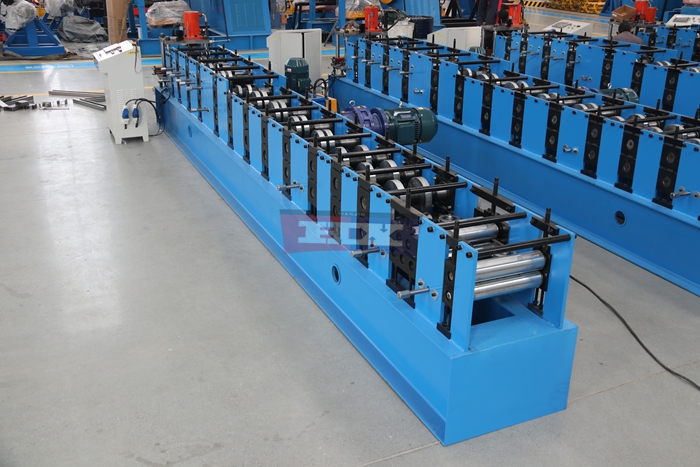 Haixing customized steel C purlin roll forming machine for different structural profile dimensions