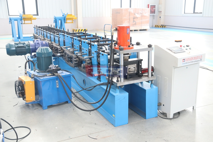 Haixing dedicated C purlin roll forming equipment for steel C sections