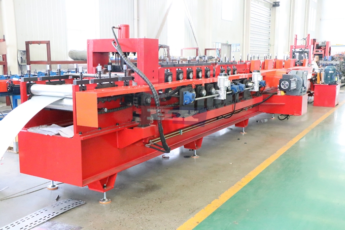 Haixing automatic C purlin production equipment for warehouses and steel workshops
