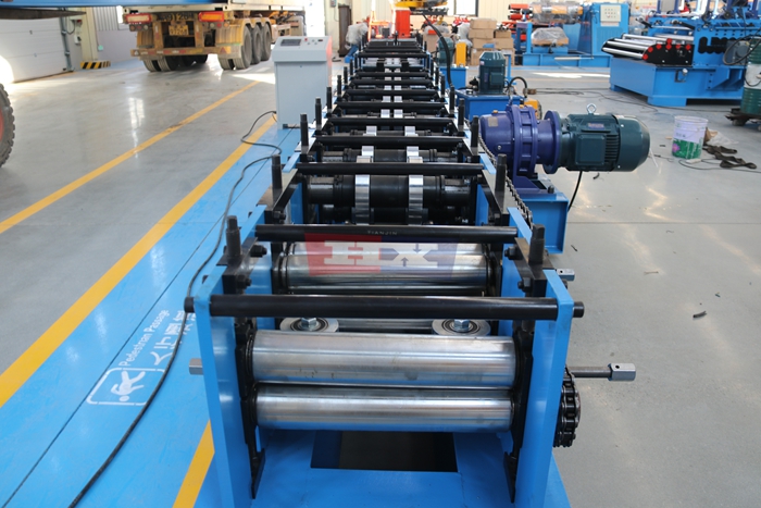 Haixing customized roller forming equipment for C shaped structural steel profiles