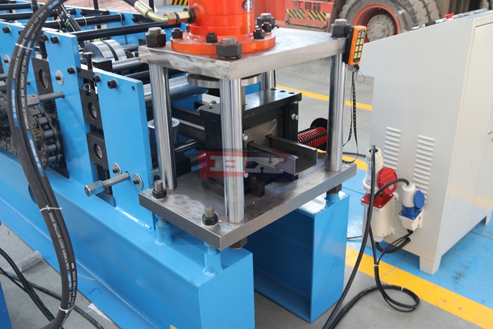 Haixing C steel section making machine for industrial warehouse construction