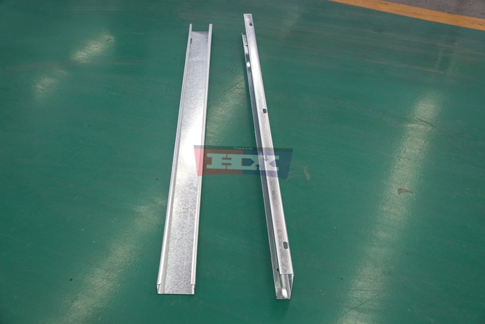 Haixing fully automatic C U purlin forming machine for customized steel building profiles
