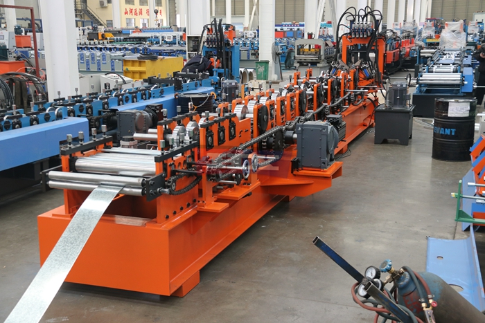 Haixing steel C U purlin manufacturing line with progressive roll forming and cutting