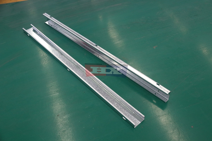 Haixing customized C U purlin making machine for galvanized structural steel profiles