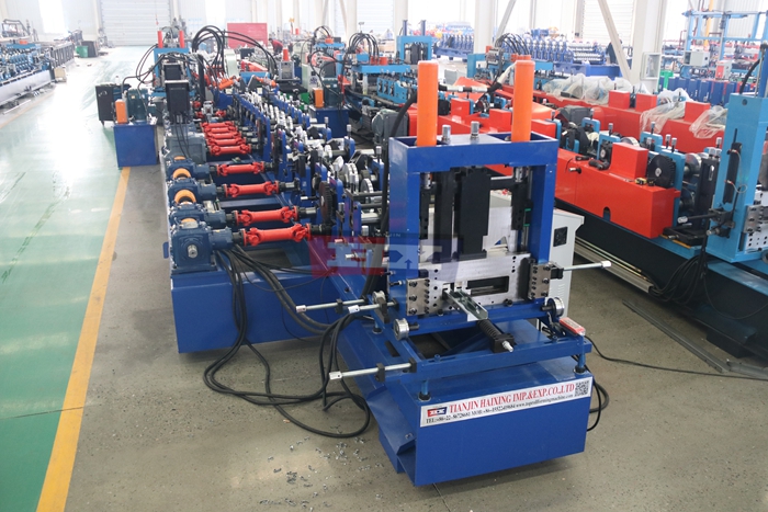 Haixing adjustable C U steel purlin roll forming equipment with automatic profile size settings