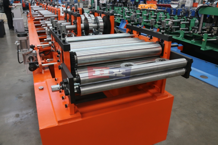 Haixing C U purlin roll forming machine for structural steel profile manufacturing