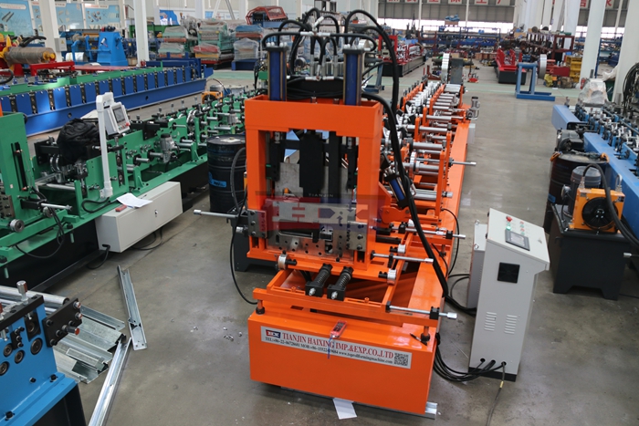 Haixing automatic C U steel purlin production line with progressive roll forming system