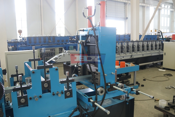 Haixing customized automatic changeover C U purlin machine for structural steel profiles