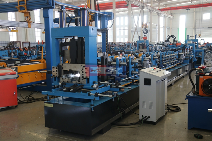 Haixing C Z steel purlin machine with configurable profile changeover system