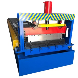 Standing seam roof panel roll forming machine