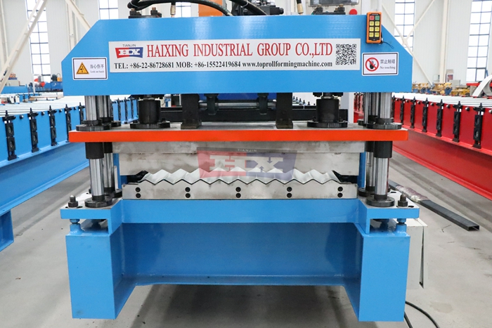 Haixing corrugated roof panel roll forming equipment for roofing sheet factories