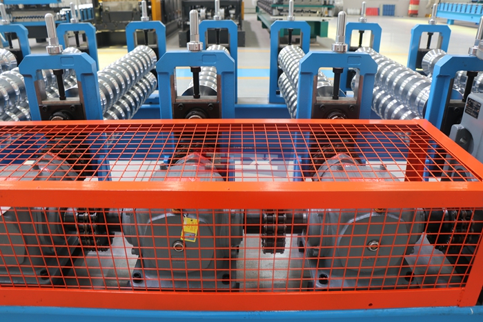 Haixing automatic roof sheet forming machine production line
