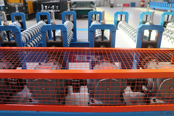 Haixing steel roofing panel machine for customized profiles