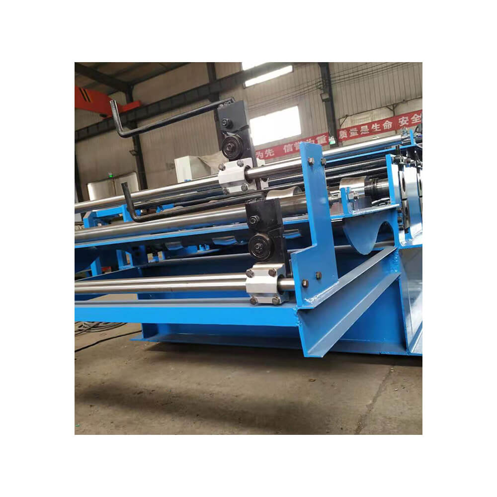 New type galvanized sheets double layer roll forming machine Featured Image