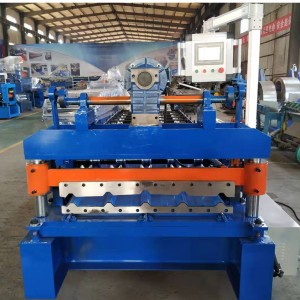 Color Steel Coated Roof And Wall Sheet Forming Machine