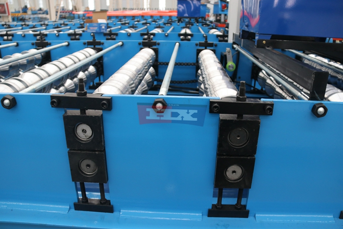 Haixing glazed roofing tile making machine for decorative steel roof sheet production