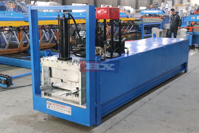 Haixing KR18 metal roof forming machine supplier for customized standing seam roofing solutions