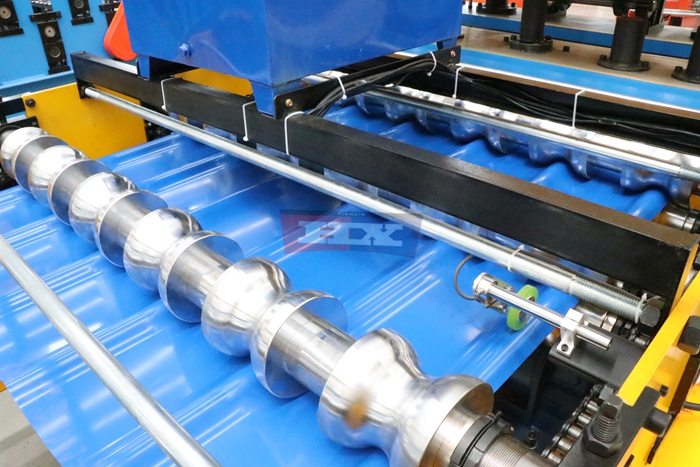 Haixing decorative metal roofing tile machine for residential and commercial roofs