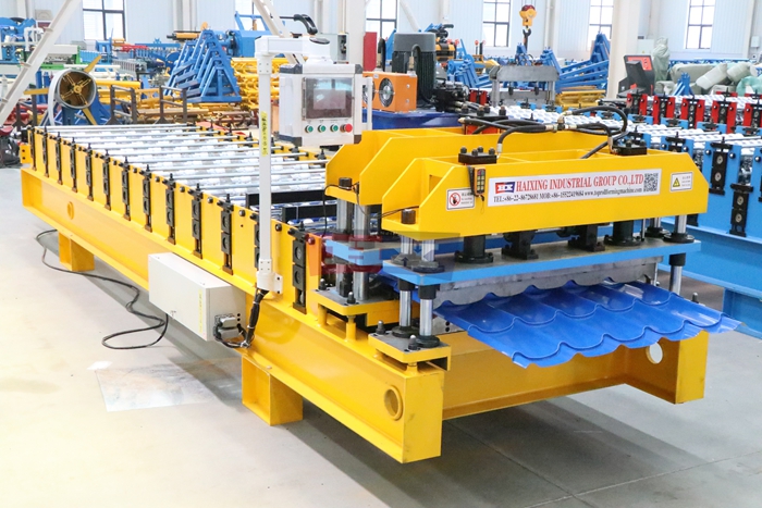Haixing customized metal roof tile sheet machine for decorative glazed roofing profiles