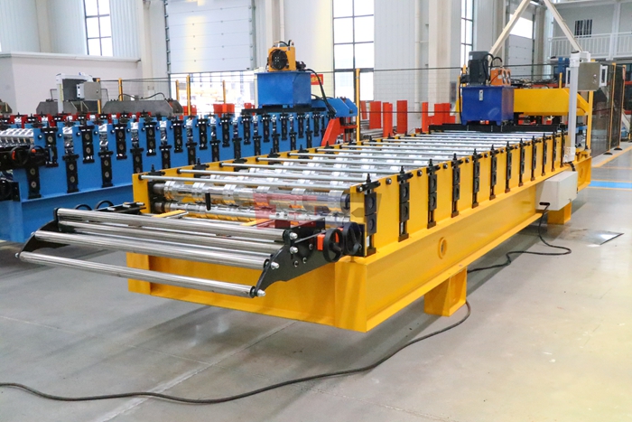 Haixing glazed steel roof tile machine for customized decorative metal roofing tile manufacturing