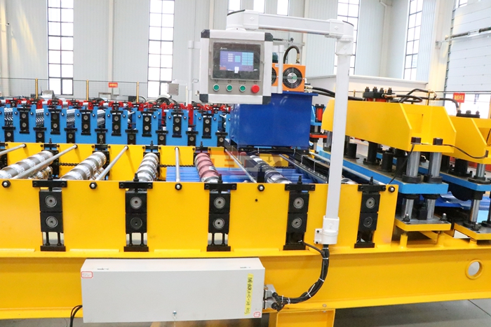 Haixing steel roofing tile making equipment for galvanized and color coated roofing sheets