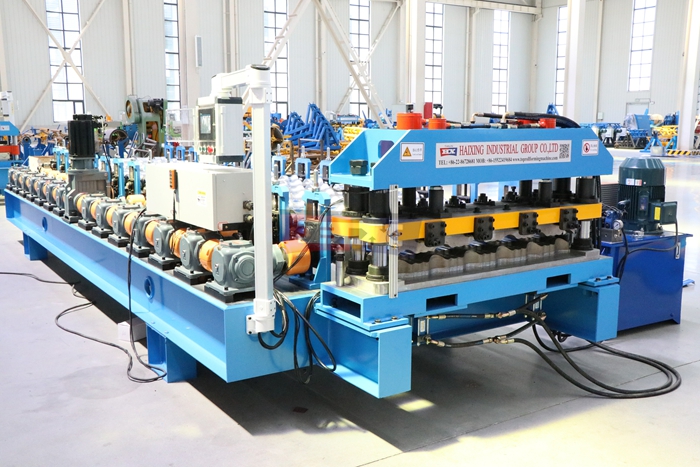 Haixing high speed glazed metal roof tile machine for steel roofing sheet forming and step pressing