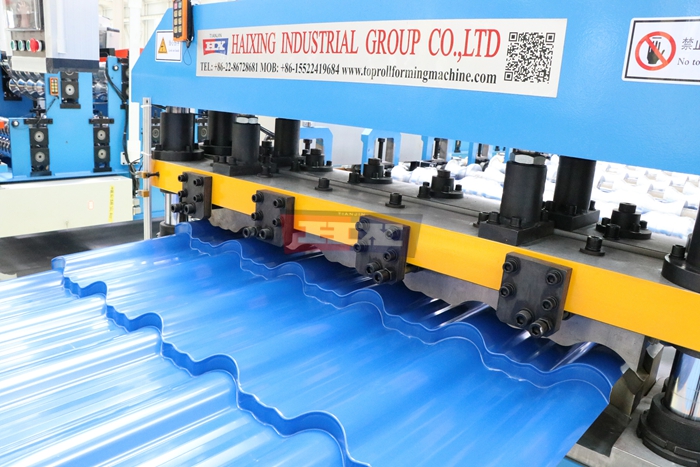 Haixing gearbox driven roof tile forming machine for high speed metal roofing production