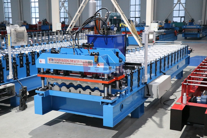 Haixing steel roof tile roll forming machine for decorative glazed metal roofing production