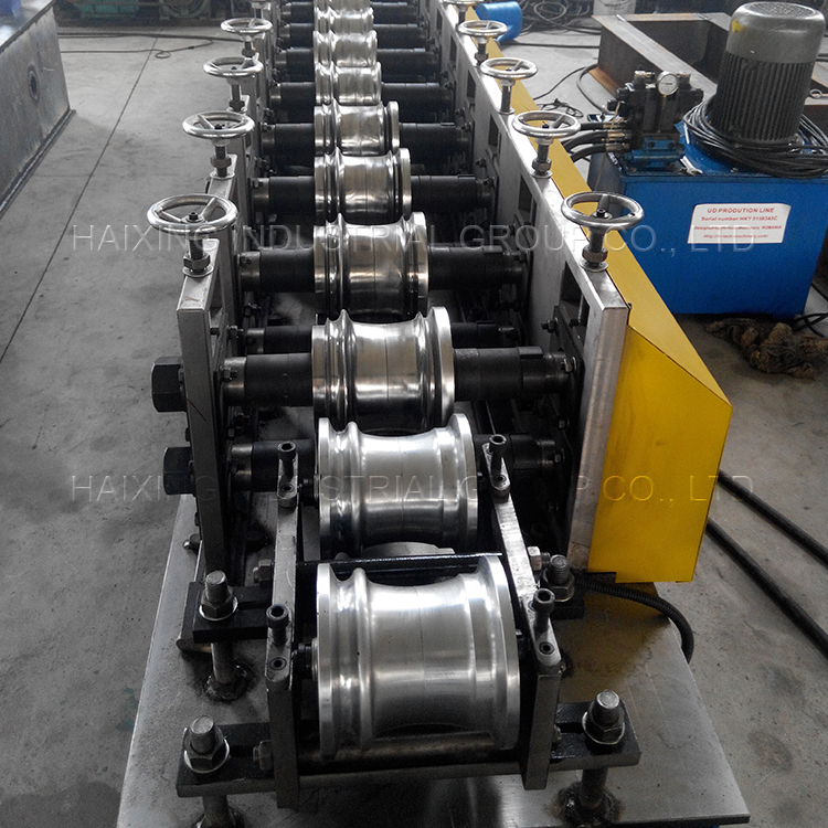 shutter door machine6