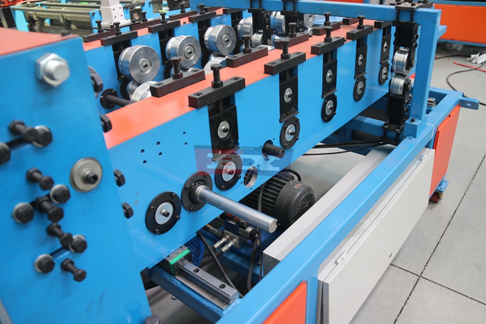 Haixing low profile standing seam machine for metal roofing panel production