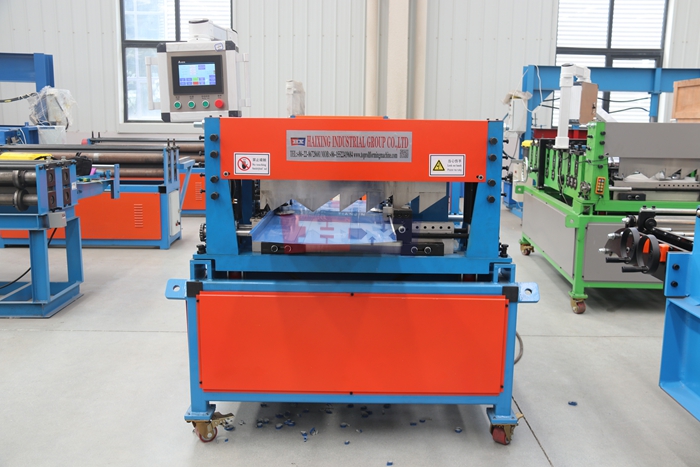 Haixing low profile standing seam roofing machine for industrial and architectural metal roofs