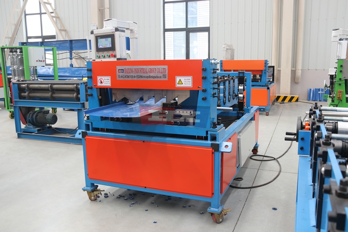Haixing low standing seam roll forming machine for metal roofing panel production