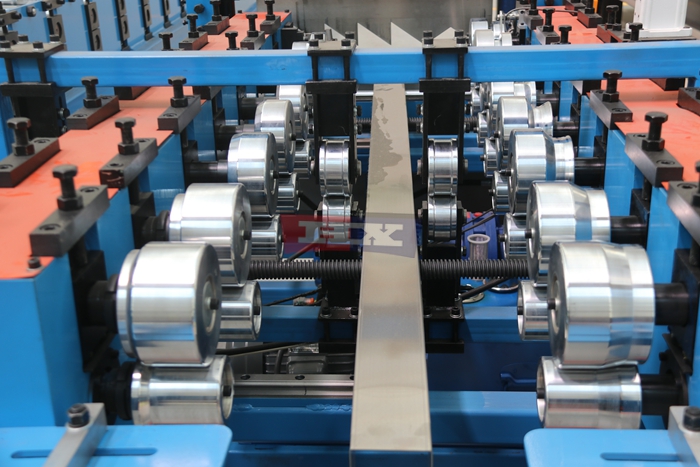Haixing metal roofing roll forming machine for continuous low standing seam panel manufacturing