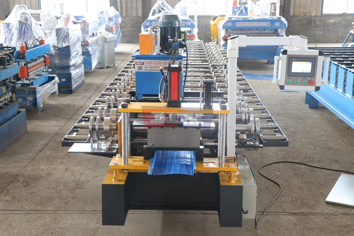 Haixing snap lock metal roofing machine supplier for customized roof panel production