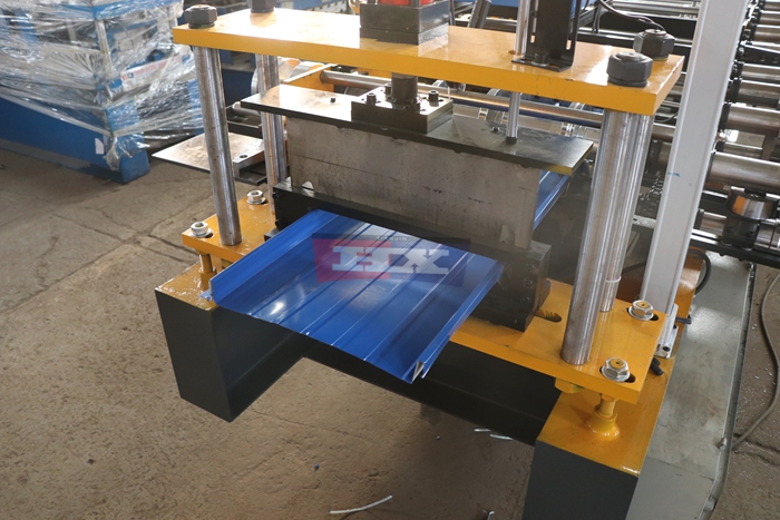 Haixing snap lock roll forming machine for customized metal roofing manufacturing solutions