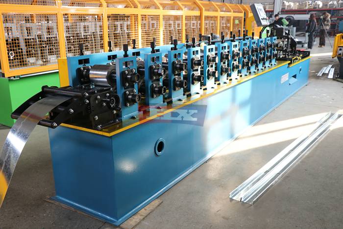 Haixing steel stud forming equipment for construction profiles