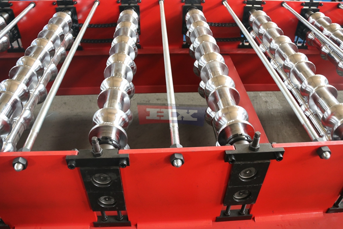 Haixing roof tile roll forming machine for metal roofing tile manufacturing