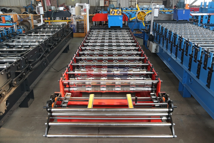 Haixing glazed roof tile forming equipment for customized metal tile profiles