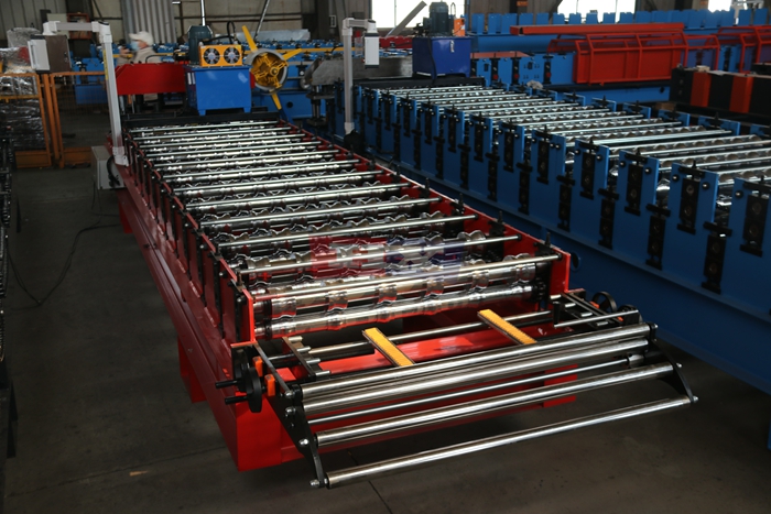 Haixing roofing tile roll forming machine for stepped metal roof sheets