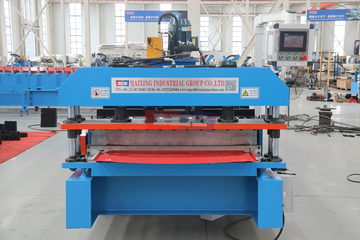 Haixing steel wall panel making equipment with automatic panel length cutting