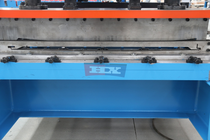 Haixing metal wall panel making machine for industrial building cladding sheets